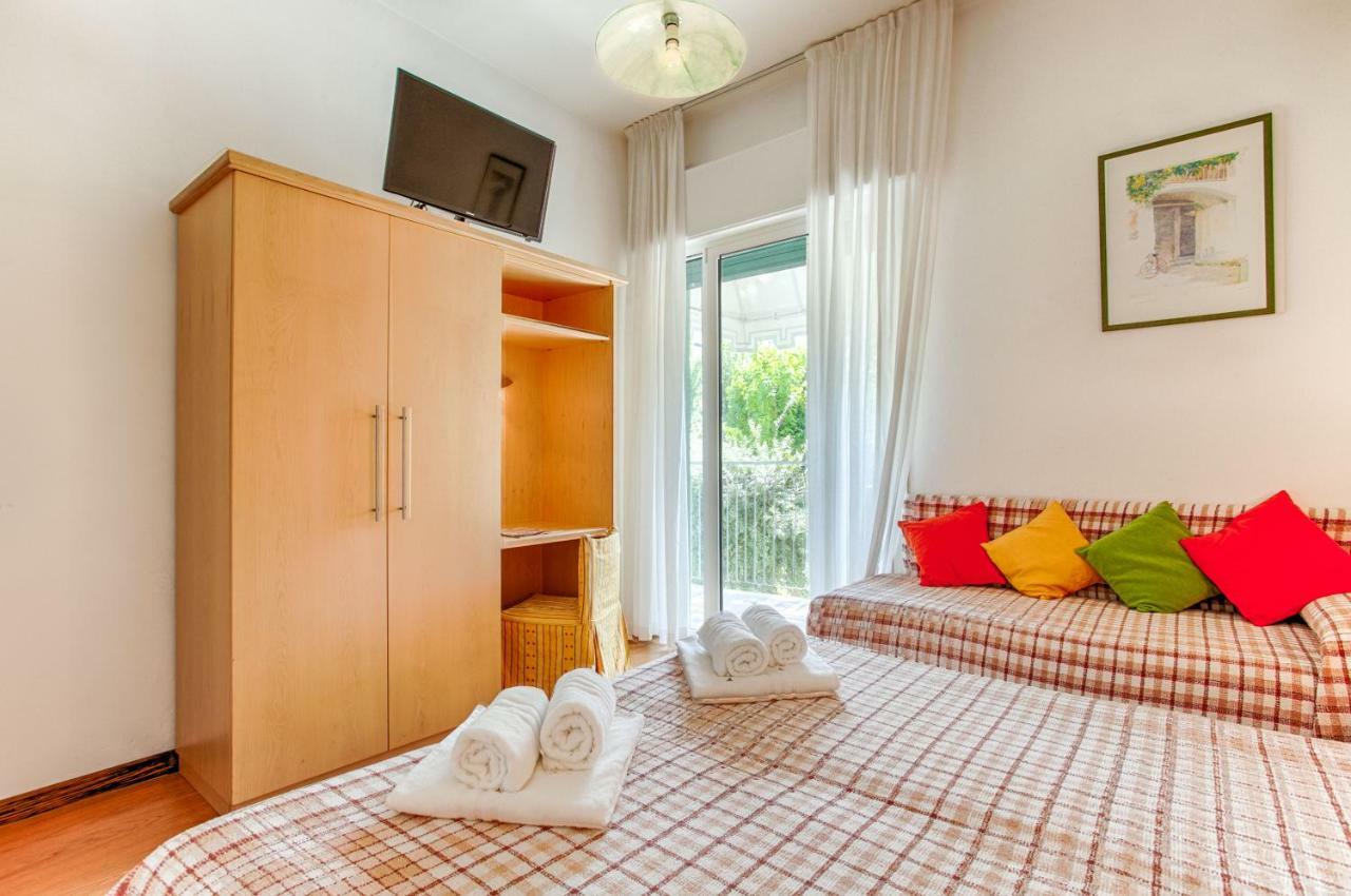 Hotel Venezia E La Villetta Lido di Jesolo Bagian luar foto
